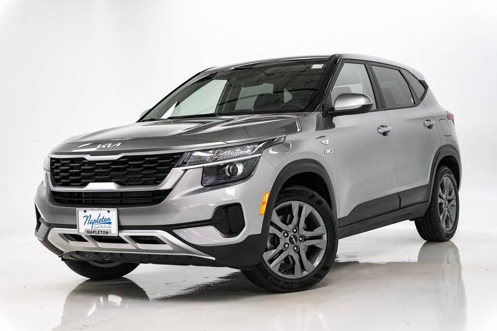 2023 Kia Seltos LX — SUV — 16,238 mi — Elmhurst, IL