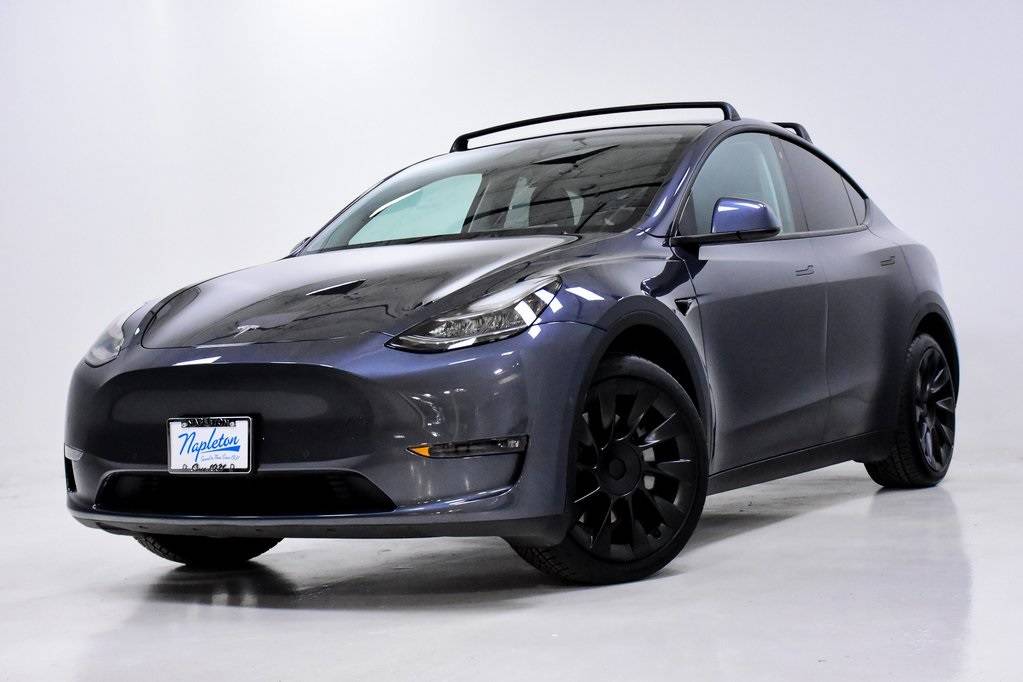 2022 Tesla Model Y Long Range — SUV — 37,643 mi — Elmhurst, IL
