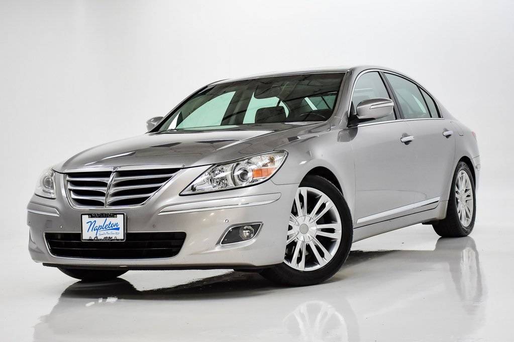 2009 Hyundai Genesis 4.6 — Sedan — 153,001 mi — Elmhurst, IL