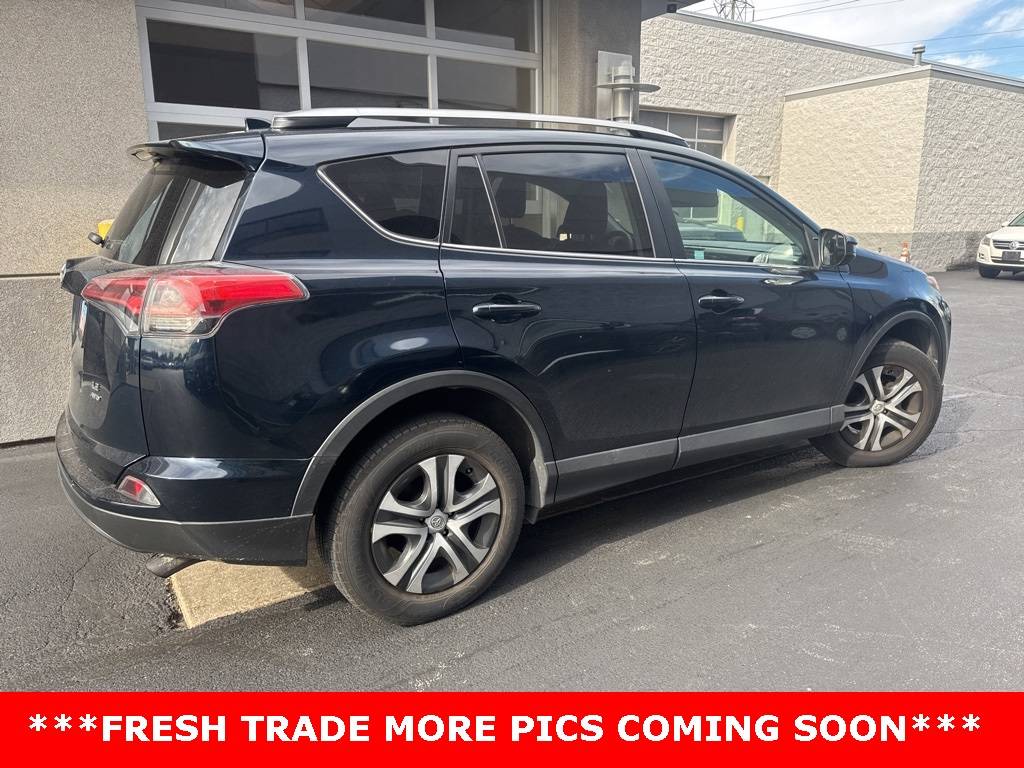 2017 Toyota RAV4 LE — SUV — 147,773 mi — Elmhurst, IL