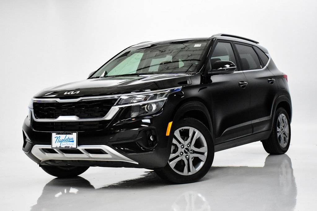 2023 Kia Seltos S — SUV — 17,973 mi — Elmhurst, IL