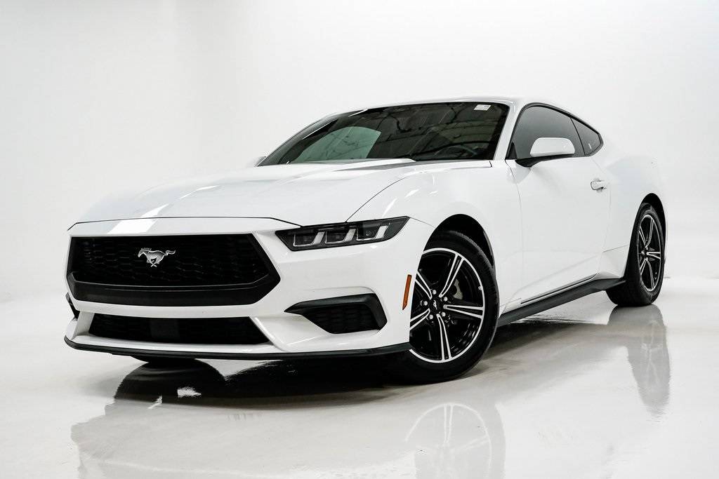2024 Ford Mustang EcoBoost — Coupe — 21,585 mi — Elmhurst, IL