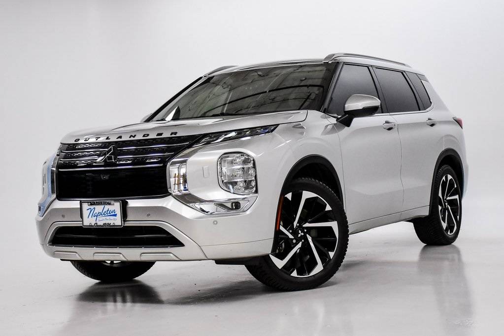 2022 Mitsubishi Outlander SEL — SUV — 37,696 mi — Elmhurst, IL