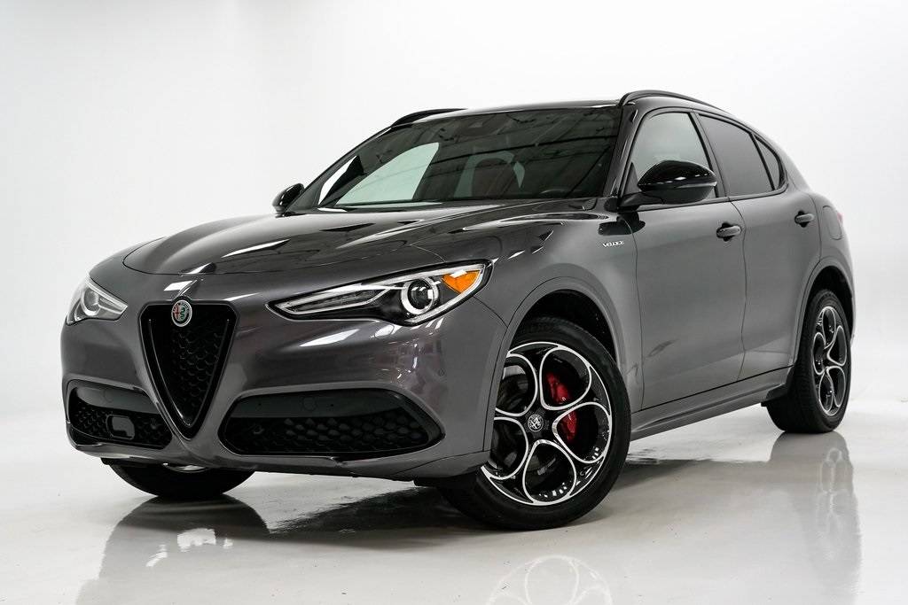 2022 Alfa Romeo Stelvio Veloce — SUV — 33,220 mi — Elmhurst, IL