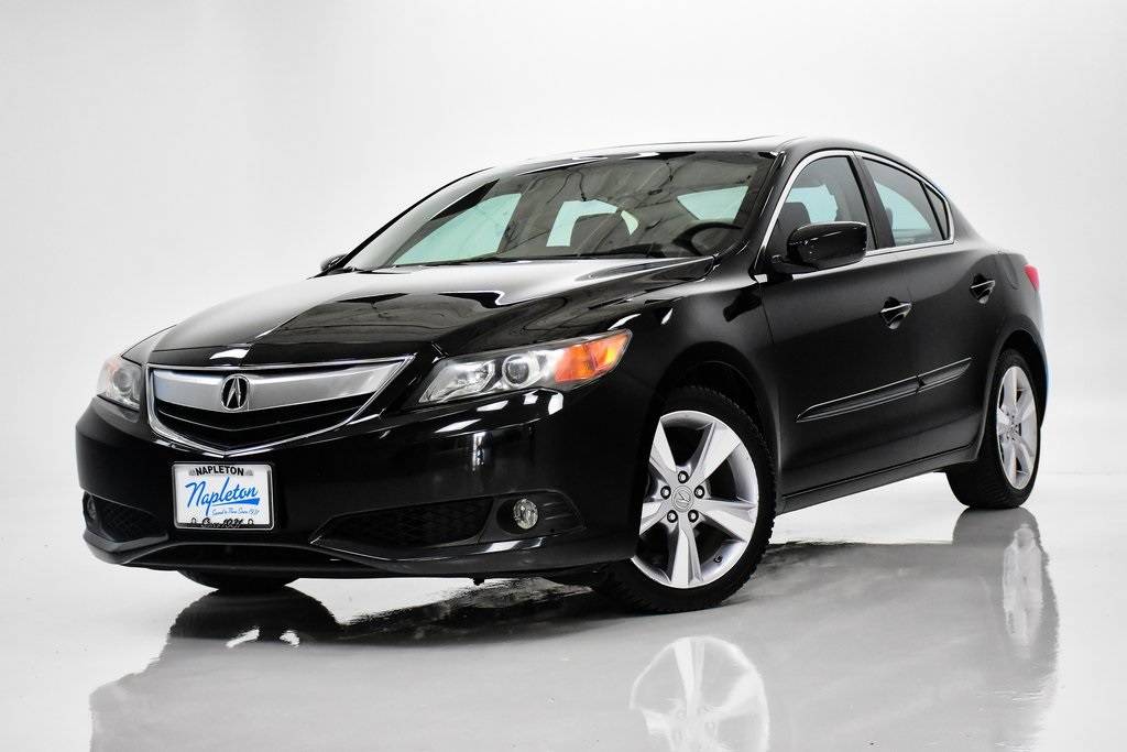 2014 Acura ILX Premium Package — Sedan — 146,614 mi — Elmhurst, IL