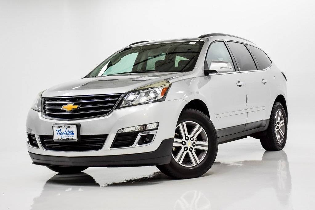 2017 Chevrolet Traverse LT — SUV — 95,834 mi — Elmhurst, IL