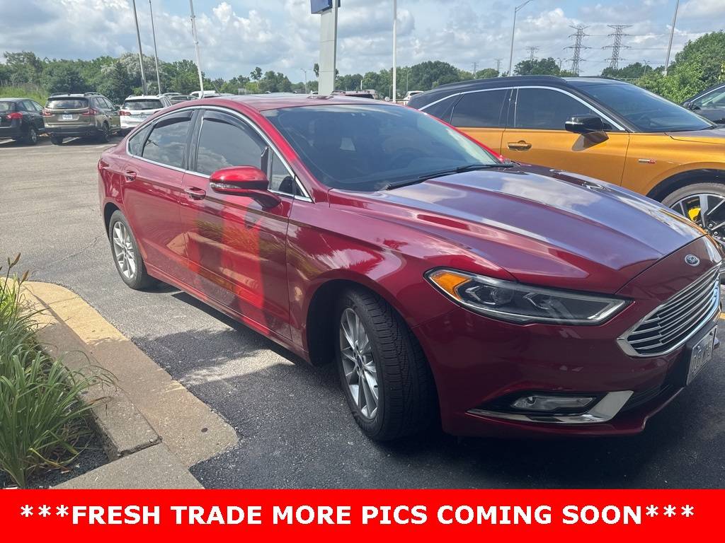 2017 Ford Fusion SE — Sedan — 60,401 mi — Elmhurst, IL