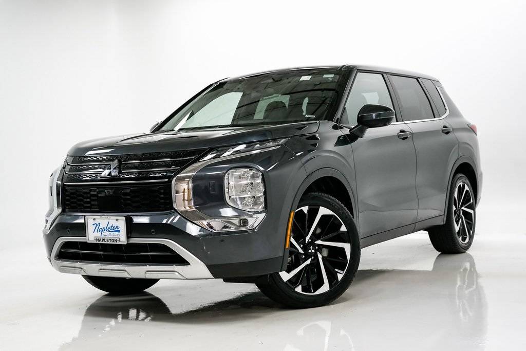 2024 Mitsubishi Outlander SE — SUV — 18,161 mi — Elmhurst, IL