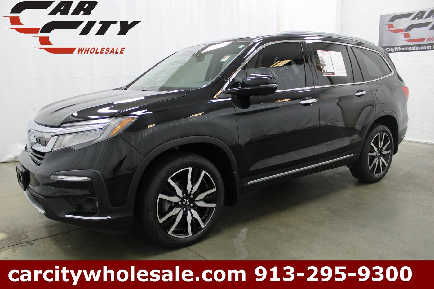 2020 Honda Pilot Touring — SUV — 114,808 mi — Shawnee, KS