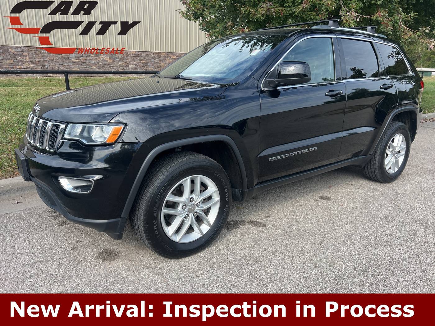 2018 Jeep Grand Cherokee Laredo E — SUV — 106,551 mi — Shawnee, KS
