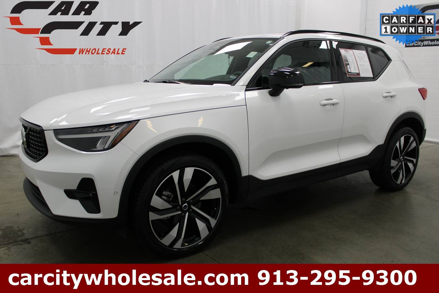 2025 Volvo XC40 Plus — SUV — 12,077 mi — Shawnee, KS