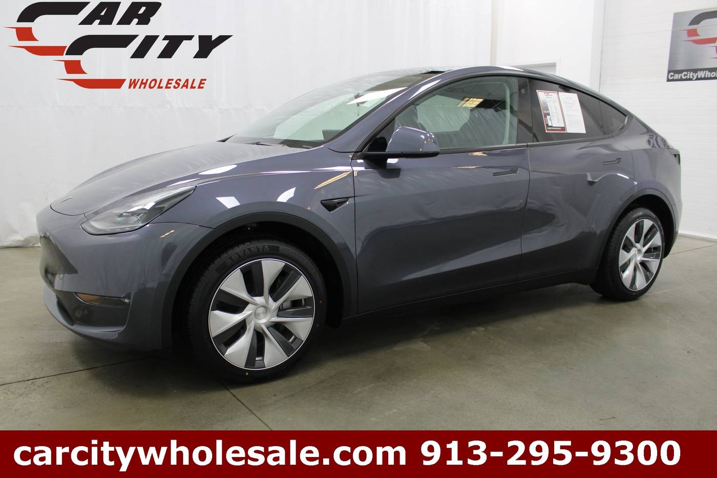 2023 Tesla Model Y Long Range — SUV — 33,387 mi — Shawnee, KS