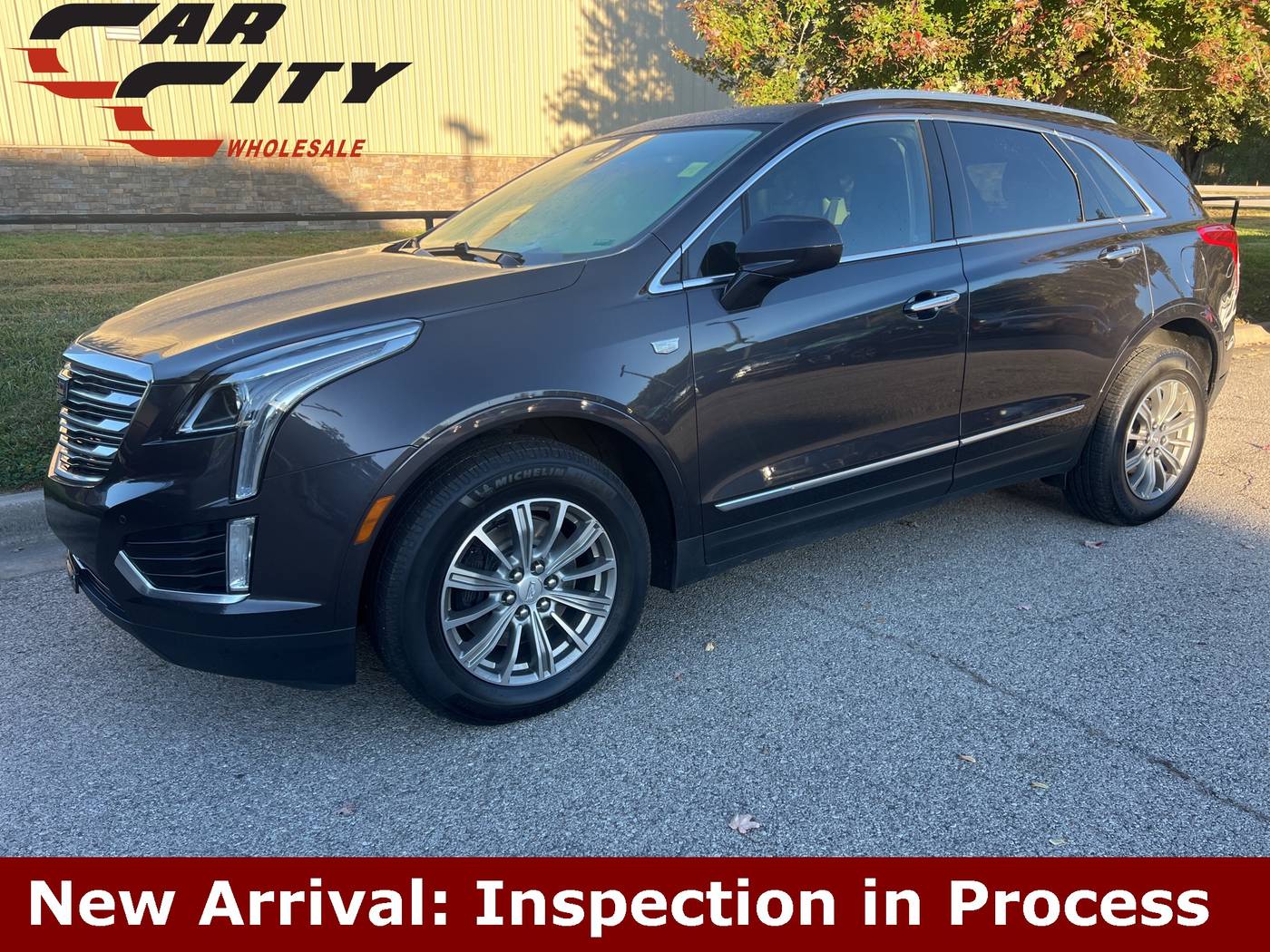 2017 Cadillac XT5 Luxury — SUV — 98,585 mi — Shawnee, KS