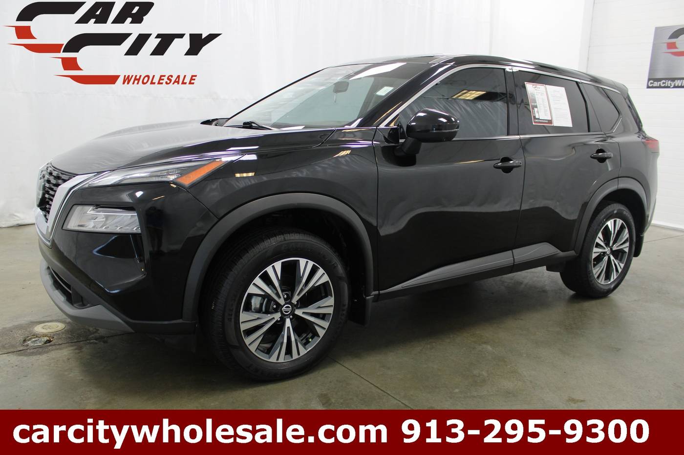 2021 Nissan Rogue SV — SUV — 85,674 mi — Shawnee, KS