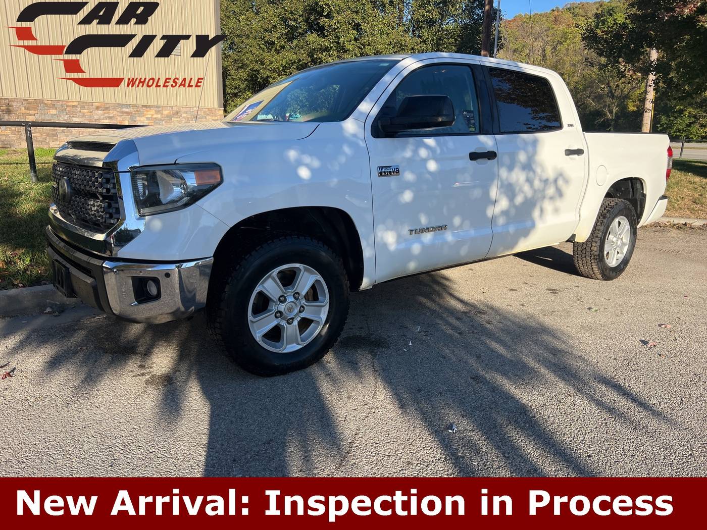 2019 Toyota Tundra SR5 — Pickup Truck — 120,969 mi — Shawnee, KS