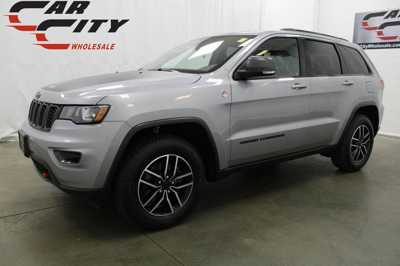 2020 Jeep Grand Cherokee Trailhawk — SUV — 94,707 mi — Shawnee, KS