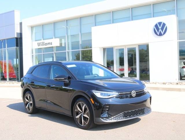 2023 Volkswagen ID.4 Pro S — SUV — 3,902 mi — Lansing, MI