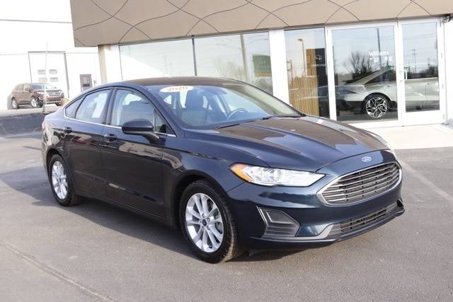 2020 Ford Fusion SE — Sedan — 90,896 mi — Lansing, MI