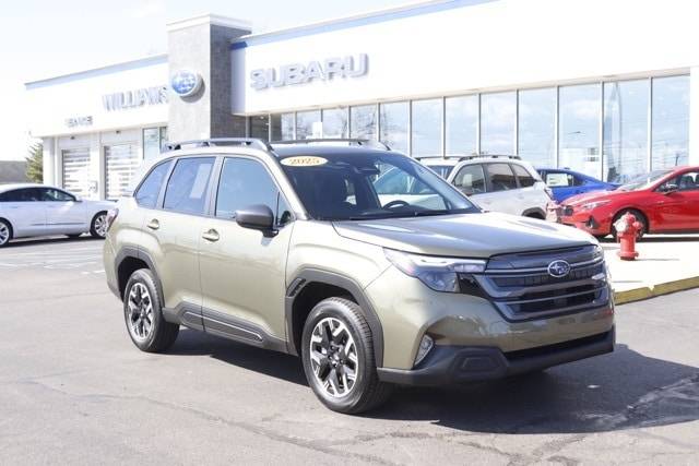 2025 Subaru Forester Premium — SUV — 3,319 mi — Lansing, MI