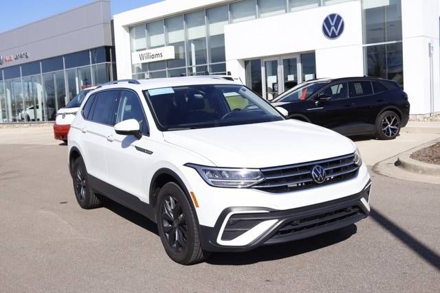 2024 Volkswagen Tiguan SE — SUV — 7,489 mi — Lansing, MI