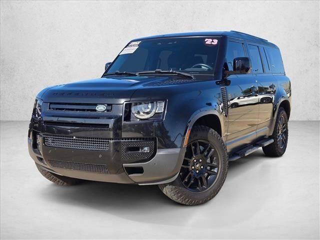 2023 Land Rover Defender SE