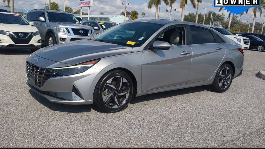 2022 Hyundai Elantra Limited — Sedan — 26,684 mi — Sarasota, FL