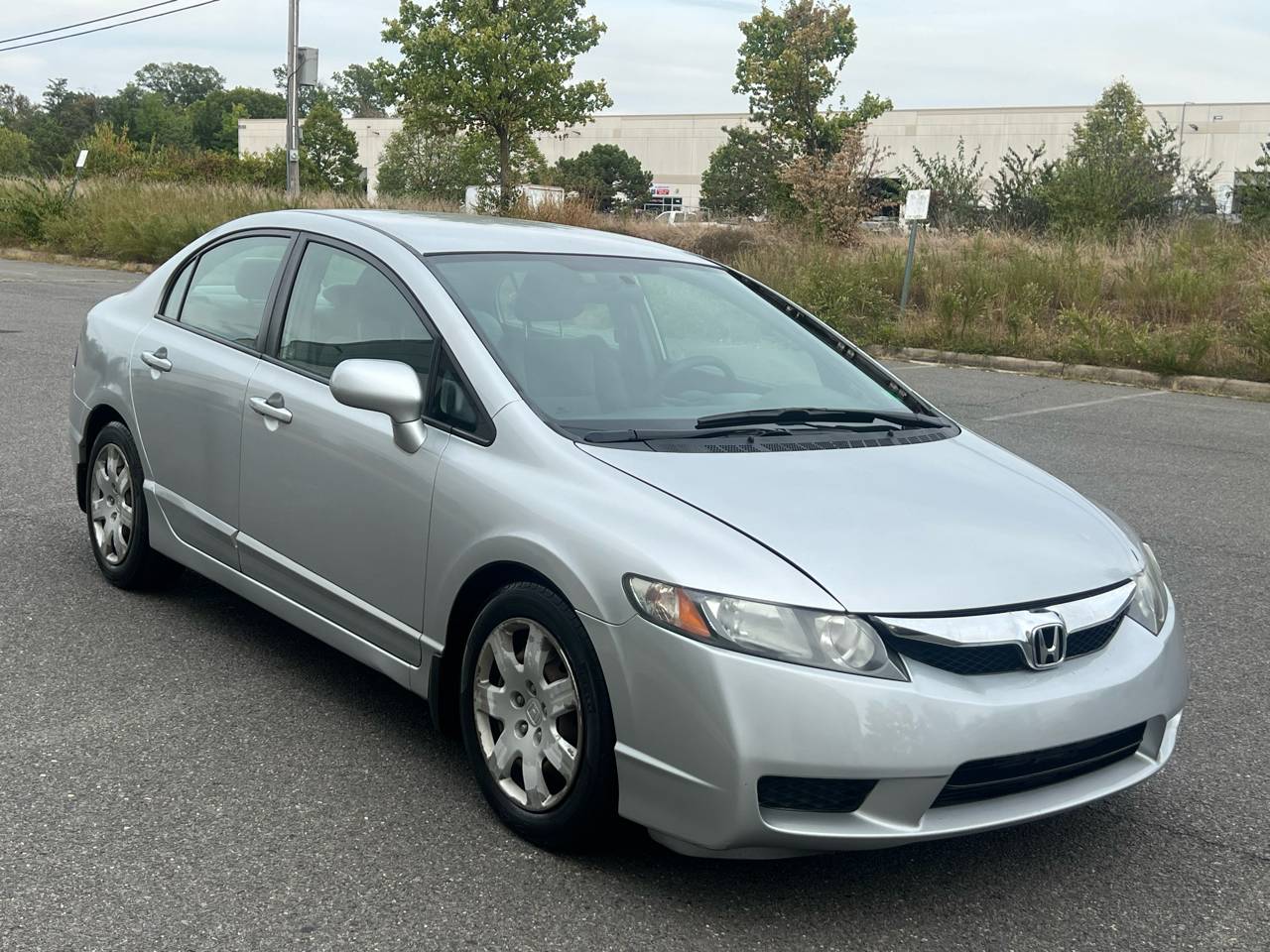 2011 Honda Civic LX — Sedan — 122,444 mi — Chantilly, VA