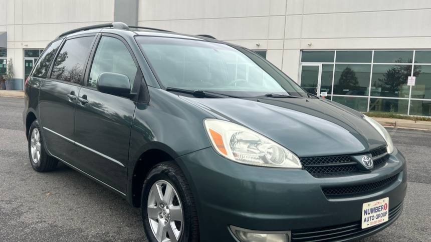 2004 Toyota Sienna XLE — Minivan — 121,605 mi — Chantilly, VA