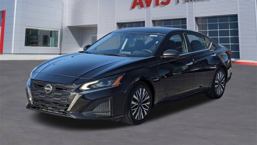 2024 Nissan Altima SV — Sedan — 25,611 mi — Live Oak, TX