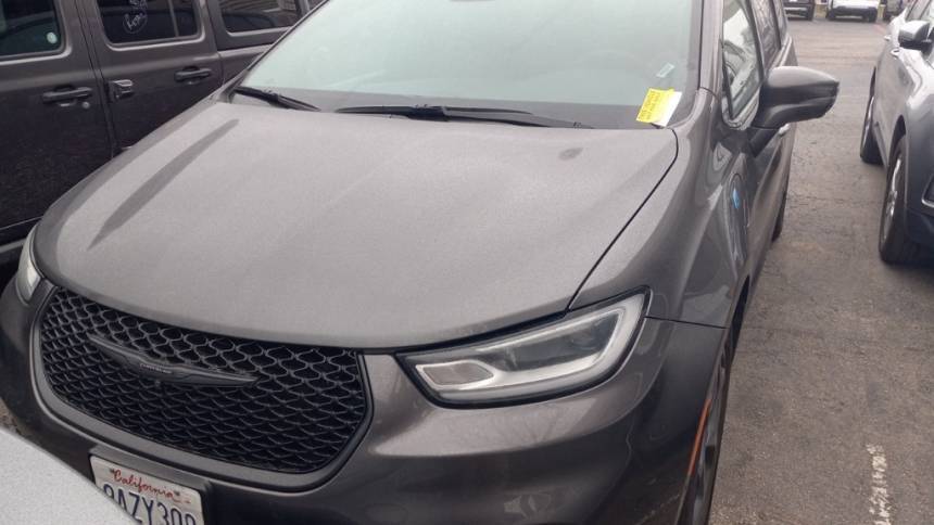 2022 Chrysler Pacifica Hybrid Limited — Minivan — 92,825 mi — Live Oak, TX