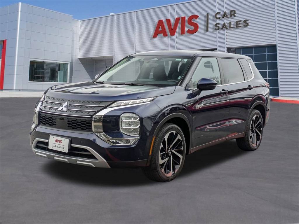 2023 Mitsubishi Outlander Plug-In Hybrid SE — SUV — 36,599 mi — Live Oak, TX