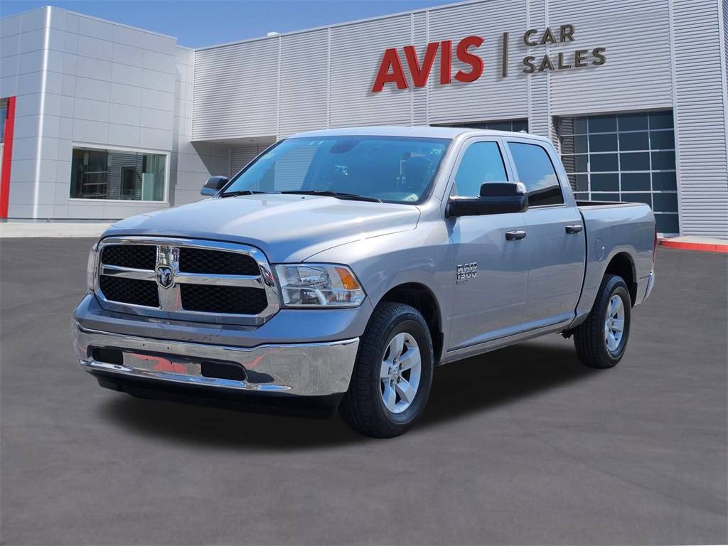 2023 Ram 1500 Classic SLT — Pickup Truck — 25,255 mi — Live Oak, TX