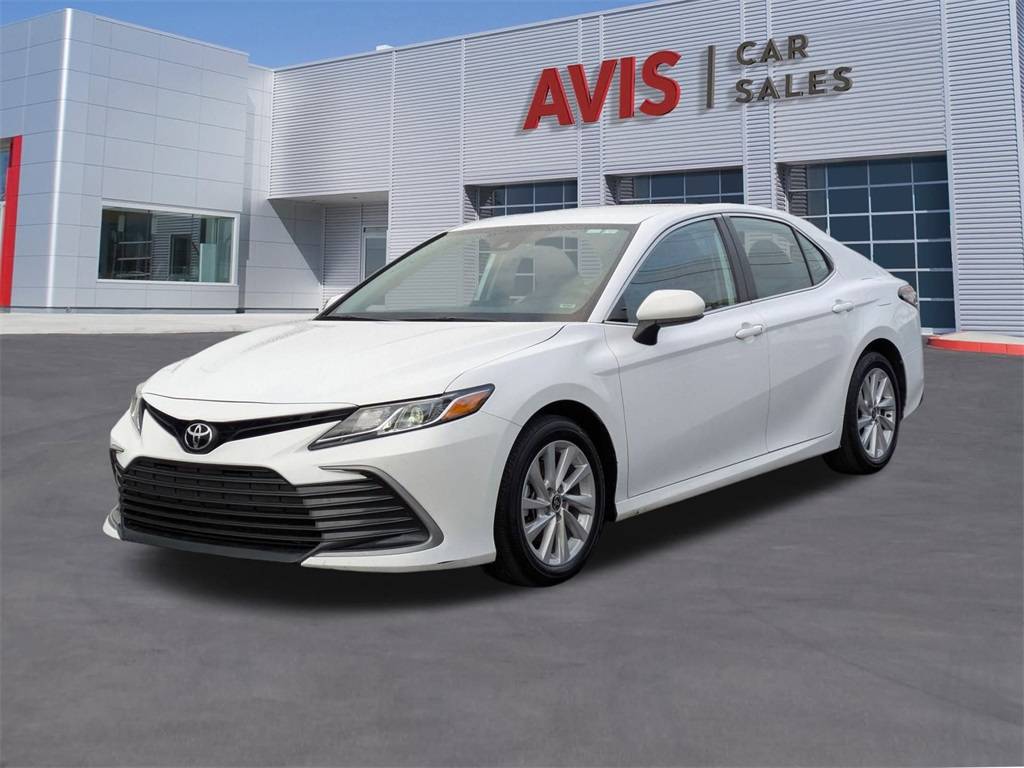 2024 Toyota Camry LE — Sedan — 41,392 mi — Live Oak, TX