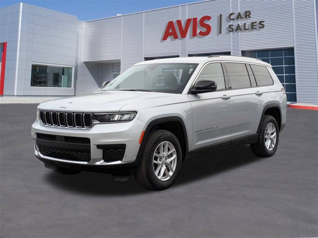 2023 Jeep Grand Cherokee Laredo — SUV — 46,620 mi — Live Oak, TX