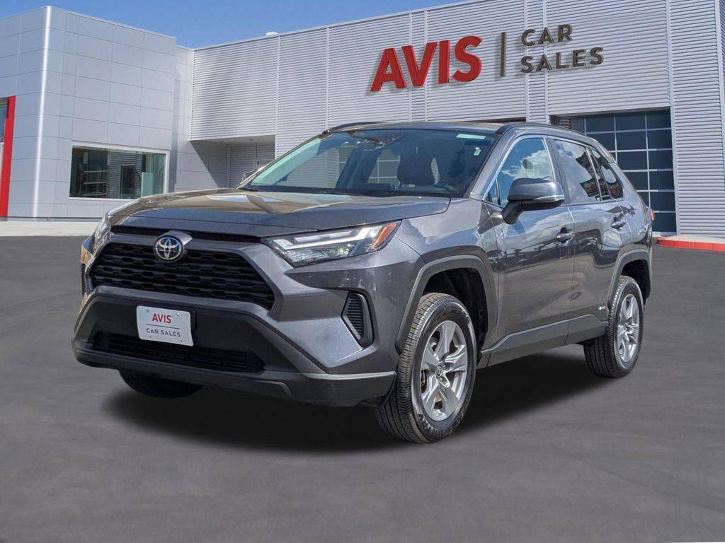 2025 Toyota RAV4 Hybrid XLE — SUV — 16,706 mi — Live Oak, TX