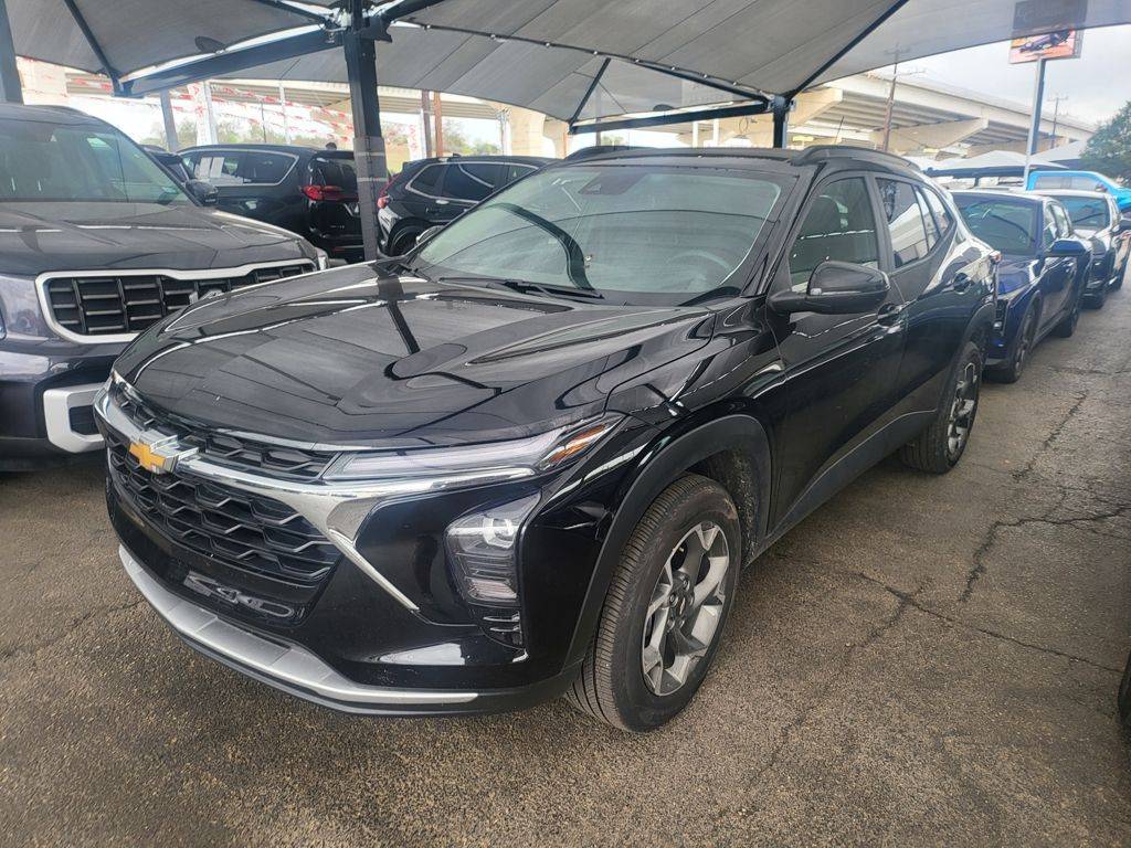 2025 Chevrolet Trax LT — SUV — 21,171 mi — Live Oak, TX