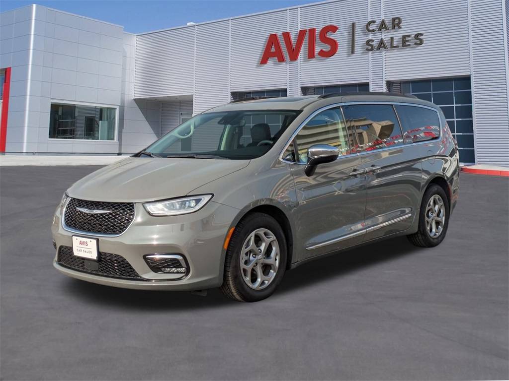2023 Chrysler Pacifica Limited — Minivan — 66,359 mi — Live Oak, TX