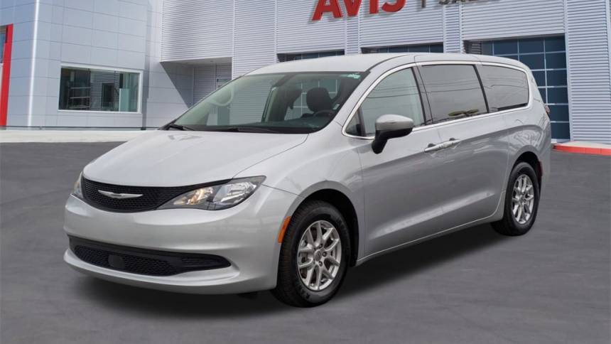 2022 Chrysler Voyager LX — Minivan — 62,681 mi — Live Oak, TX