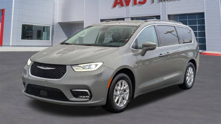 2022 Chrysler Pacifica Touring L — Minivan — 83,870 mi — Live Oak, TX