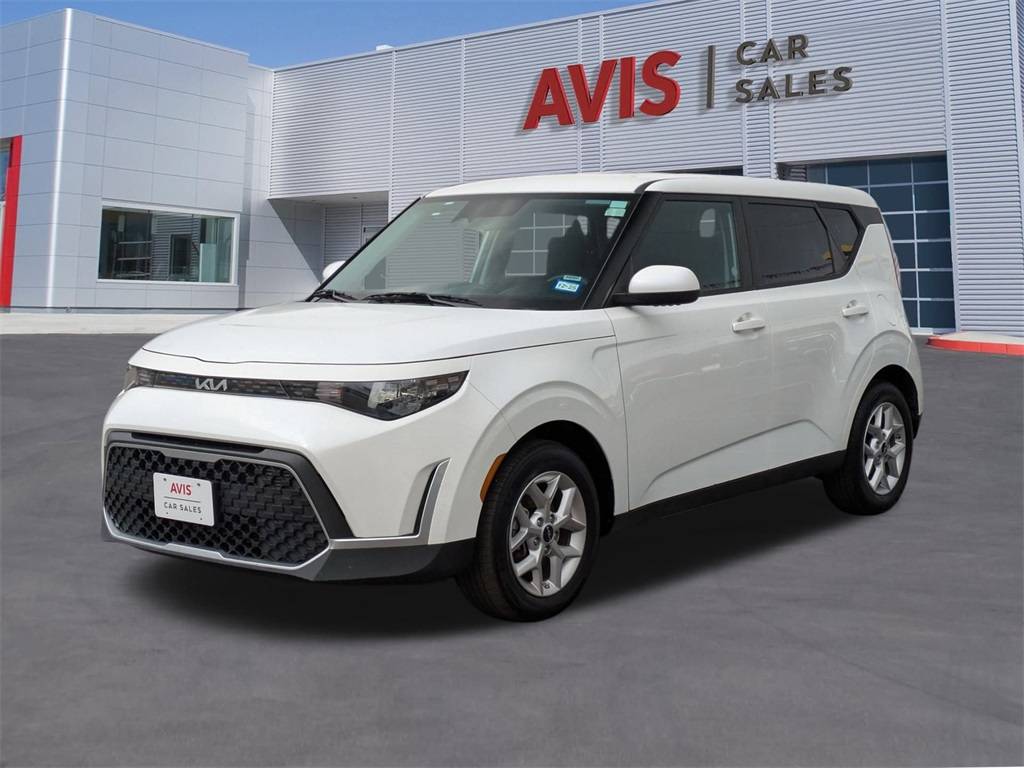 2024 Kia Soul LX — Hatchback — 28,247 mi — Live Oak, TX