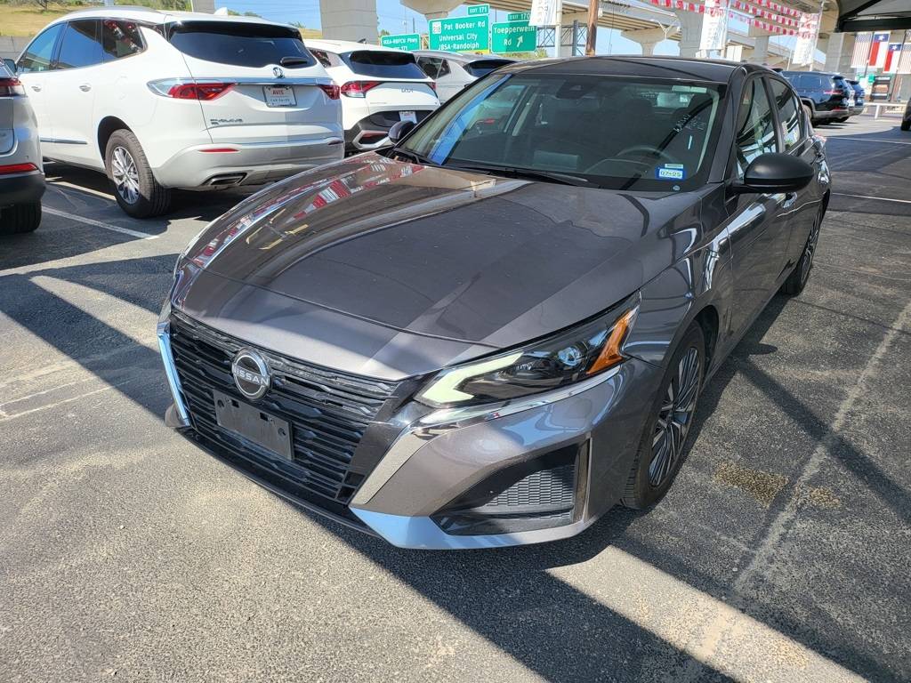 2024 Nissan Altima SV — Sedan — 45,031 mi — Live Oak, TX