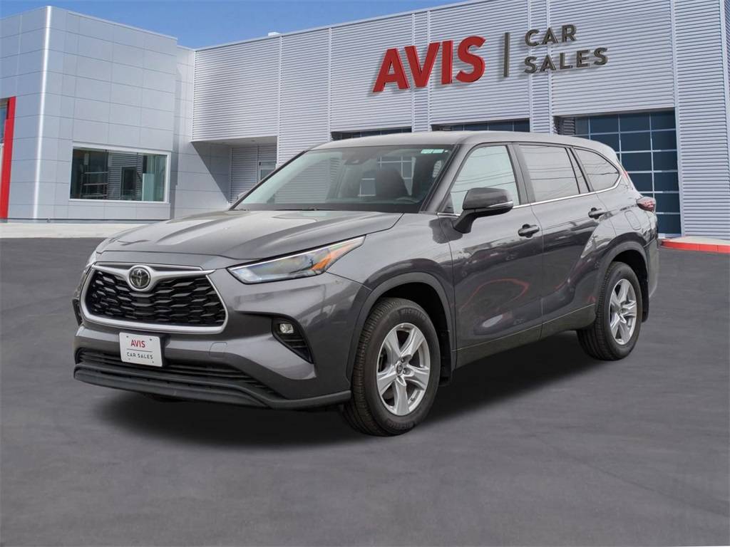 2024 Toyota Highlander LE — SUV — 26,118 mi — Live Oak, TX
