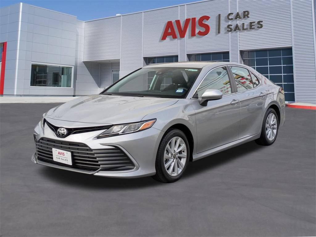 2024 Toyota Camry LE — Sedan — 29,605 mi — Live Oak, TX