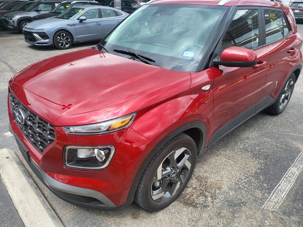 2025 Hyundai Venue SEL — SUV — 26,280 mi — Live Oak, TX