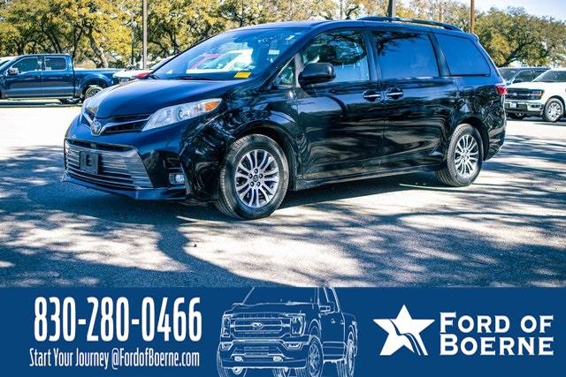 2019 Toyota Sienna L — Minivan — 99,215 mi — Boerne, TX