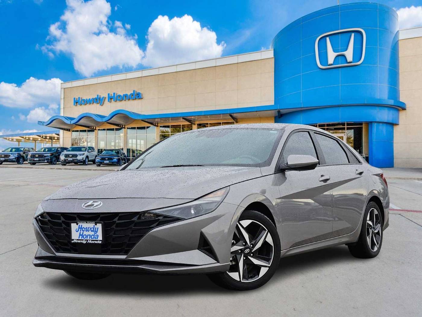 2023 Hyundai Elantra SEL — Sedan — 33,641 mi — Austin, TX