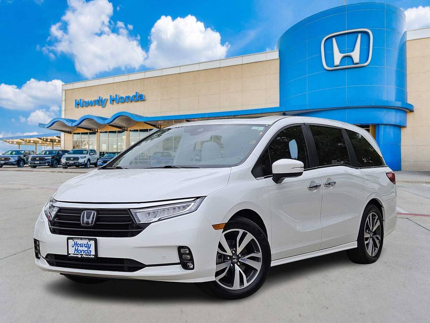 2022 Honda Odyssey Touring — Minivan — 52,600 mi — Austin, TX