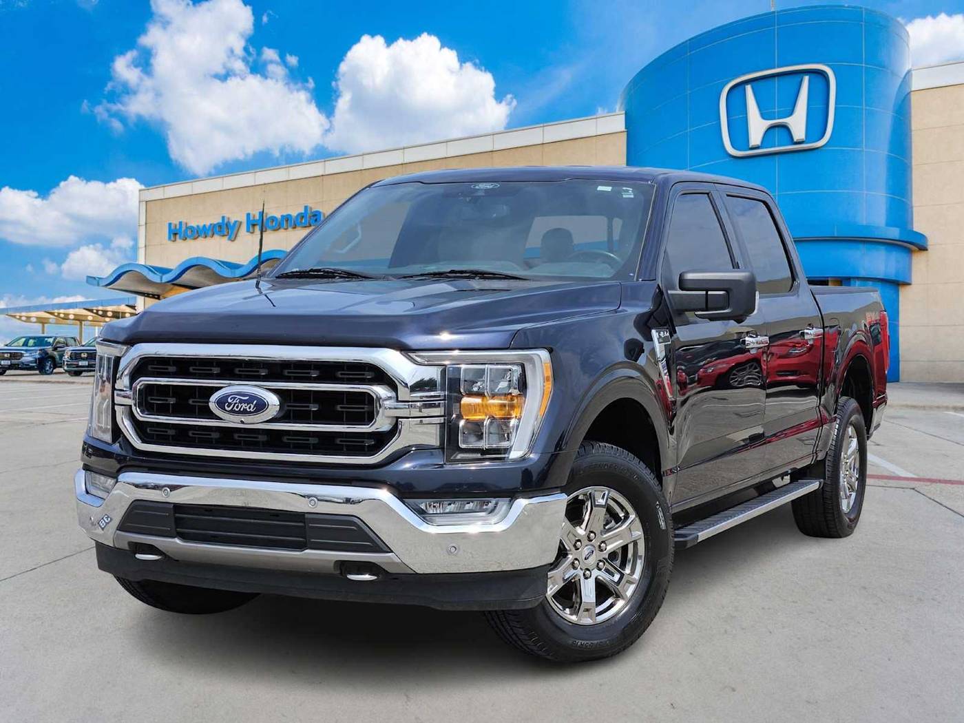 2021 Ford F-150 XLT — Pickup Truck — 100,761 mi — Austin, TX