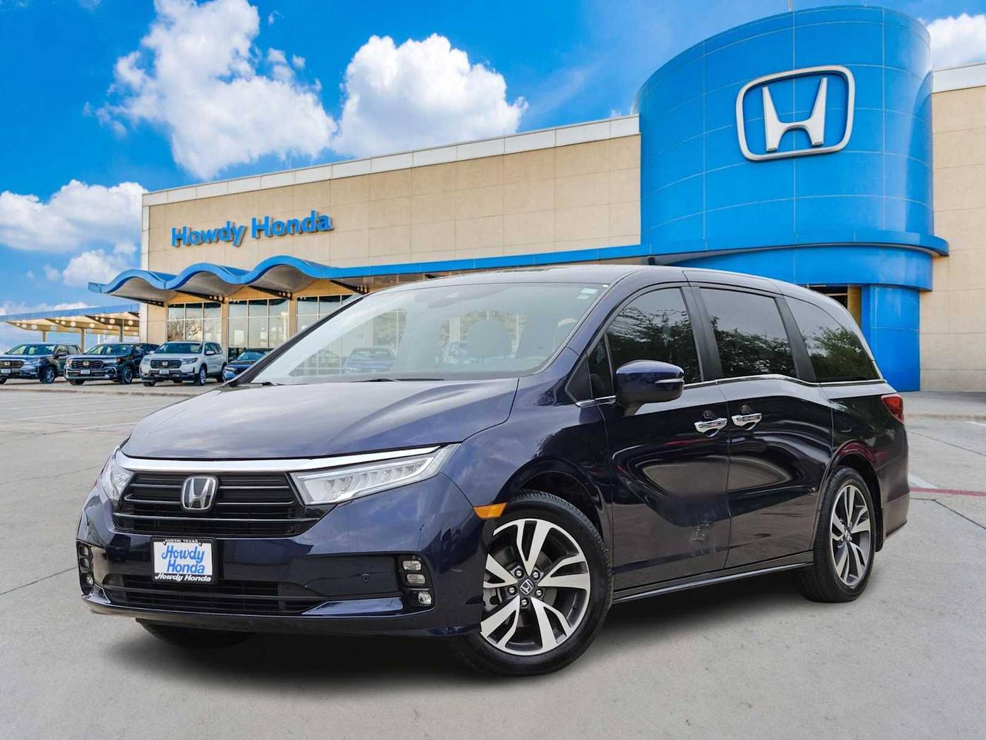 2023 Honda Odyssey Touring — Minivan — 29,839 mi — Austin, TX