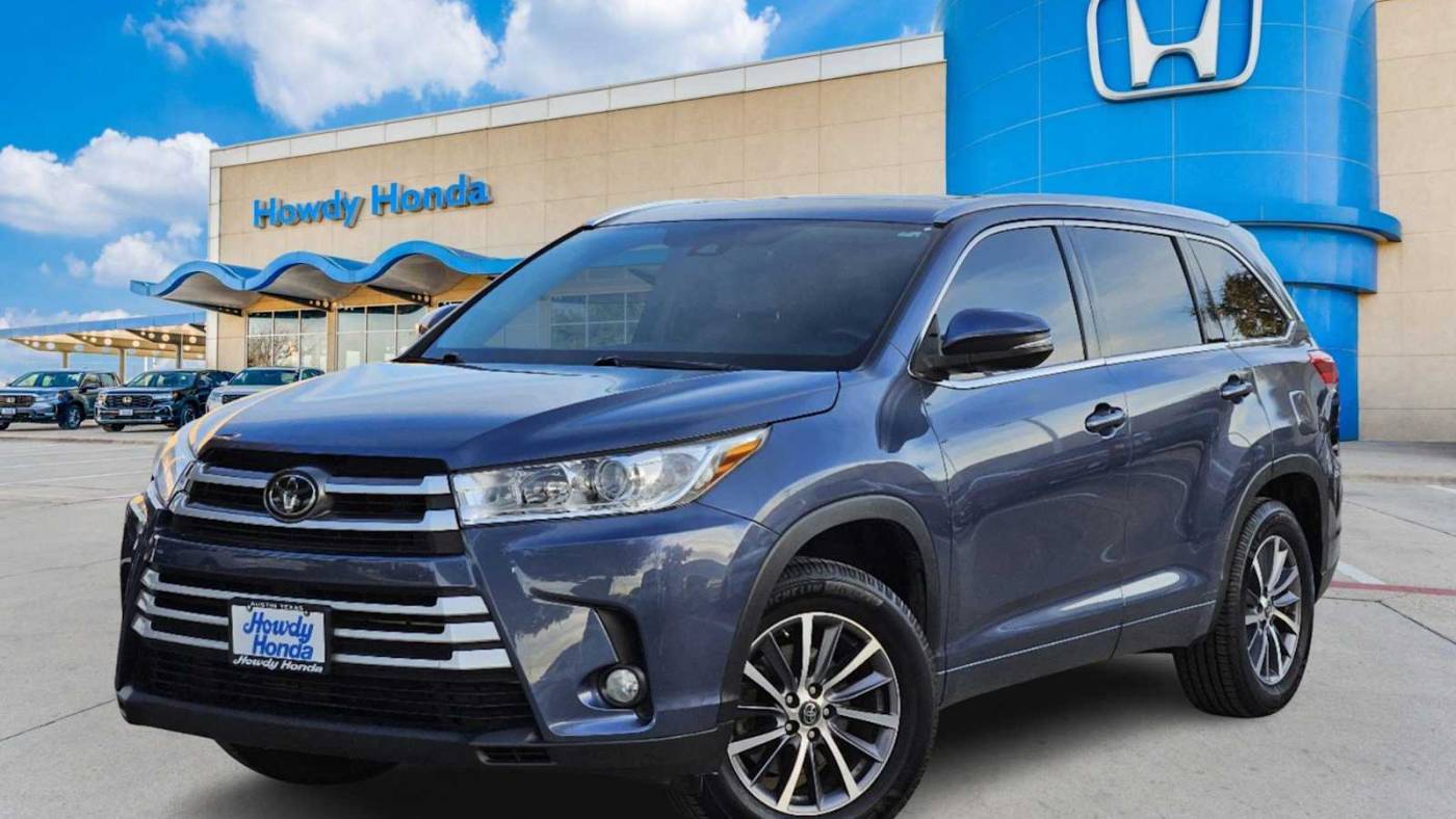 2017 Toyota Highlander XLE — SUV — 67,710 mi — Austin, TX